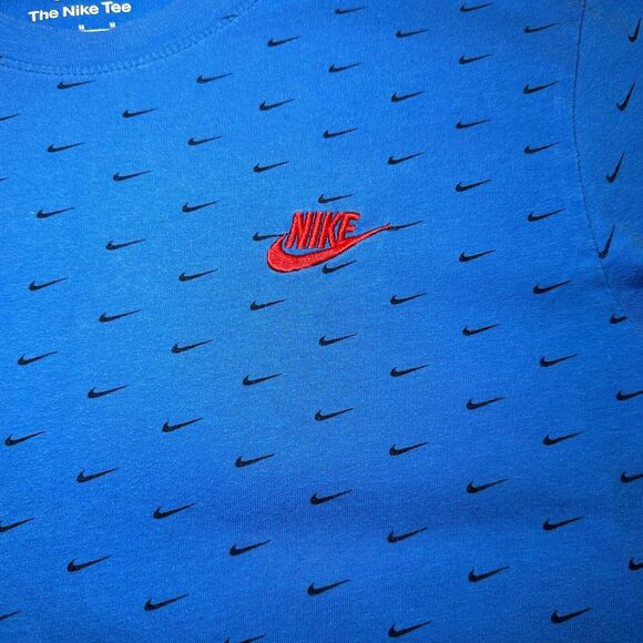 The Nike Tee T-Shirt Men Size Medium Blue/Black Swoosh Logo All Over/Red Logo - Picture 1 of 4